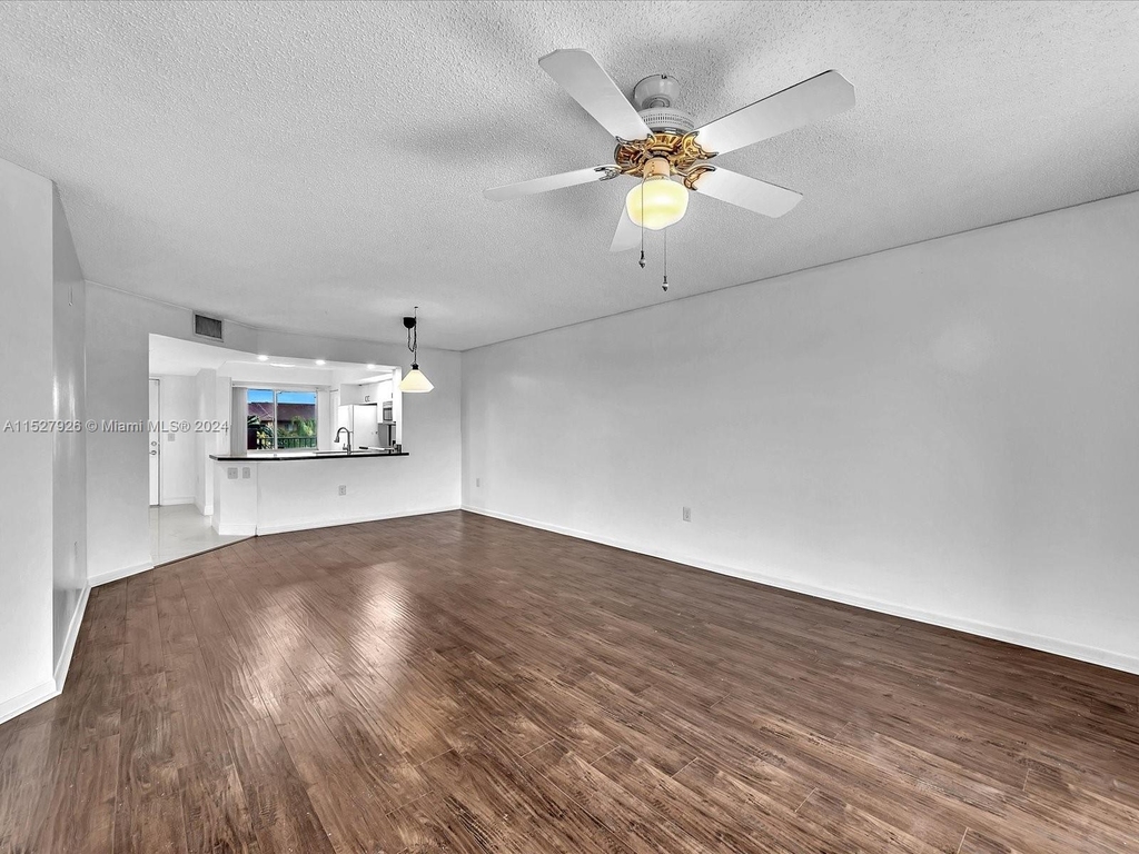 850 Sw 138th Ave - Photo 40