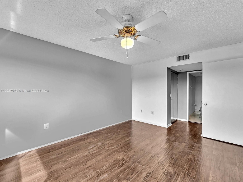 850 Sw 138th Ave - Photo 14