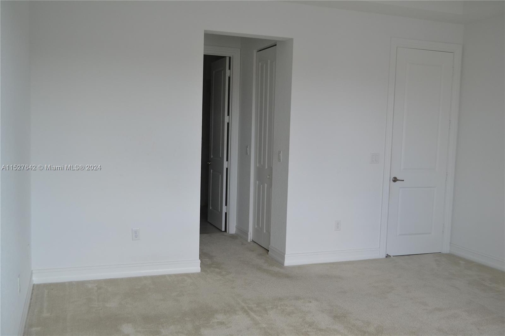 11643 Sw 13th Ct - Photo 33