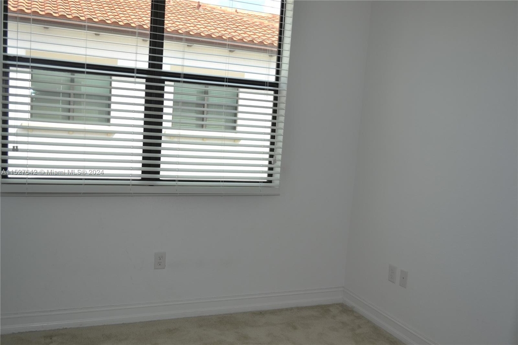 11643 Sw 13th Ct - Photo 28