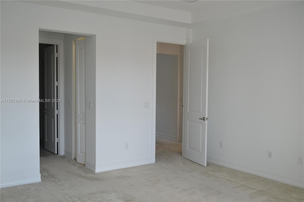 11643 Sw 13th Ct - Photo 34