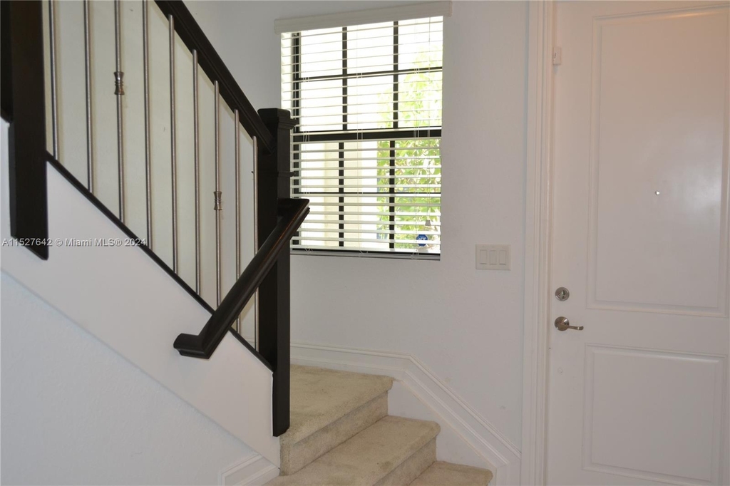 11643 Sw 13th Ct - Photo 19