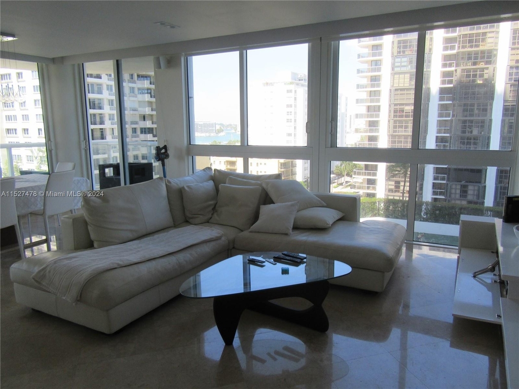 6365 Collins Ave - Photo 7