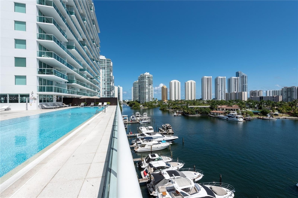 400 Sunny Isles Blvd - Photo 25