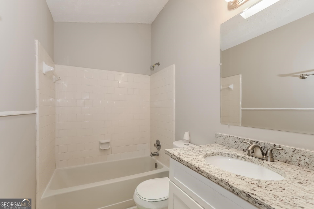 6208 Saint Charles Court - Photo 12