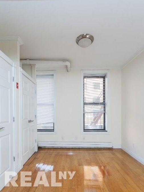 44 Avenue B - Photo 3