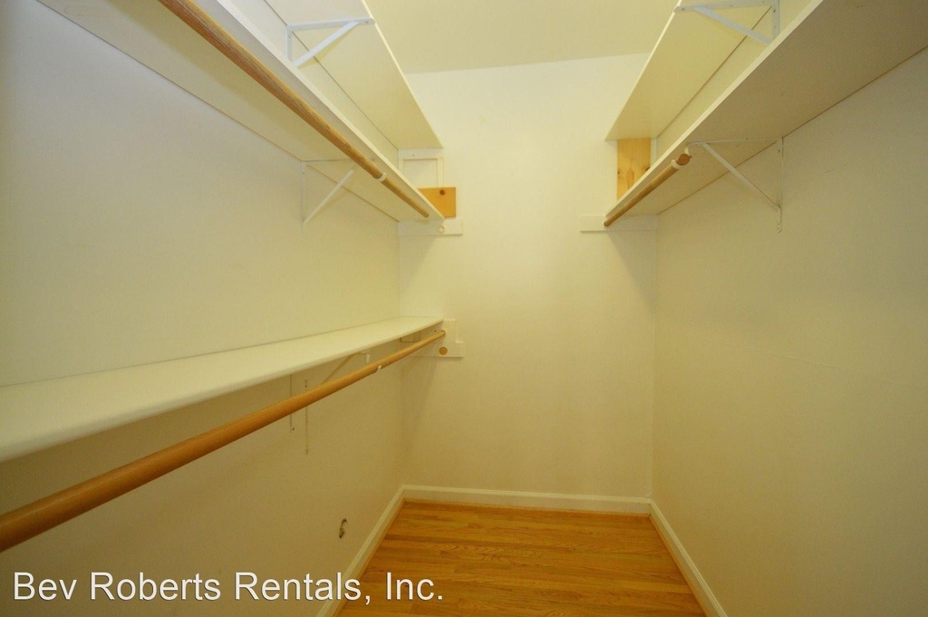 236 E Davie Street - Photo 21