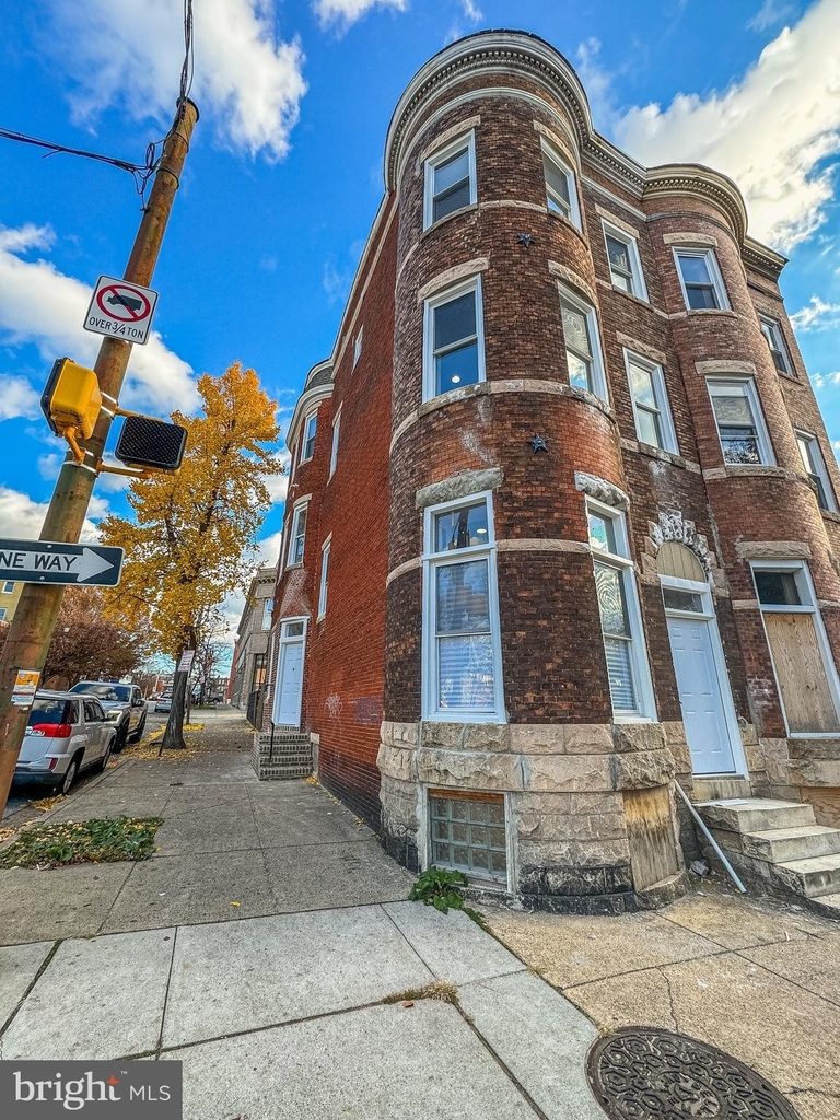 2143 Druid Hill Avenue - Photo 12