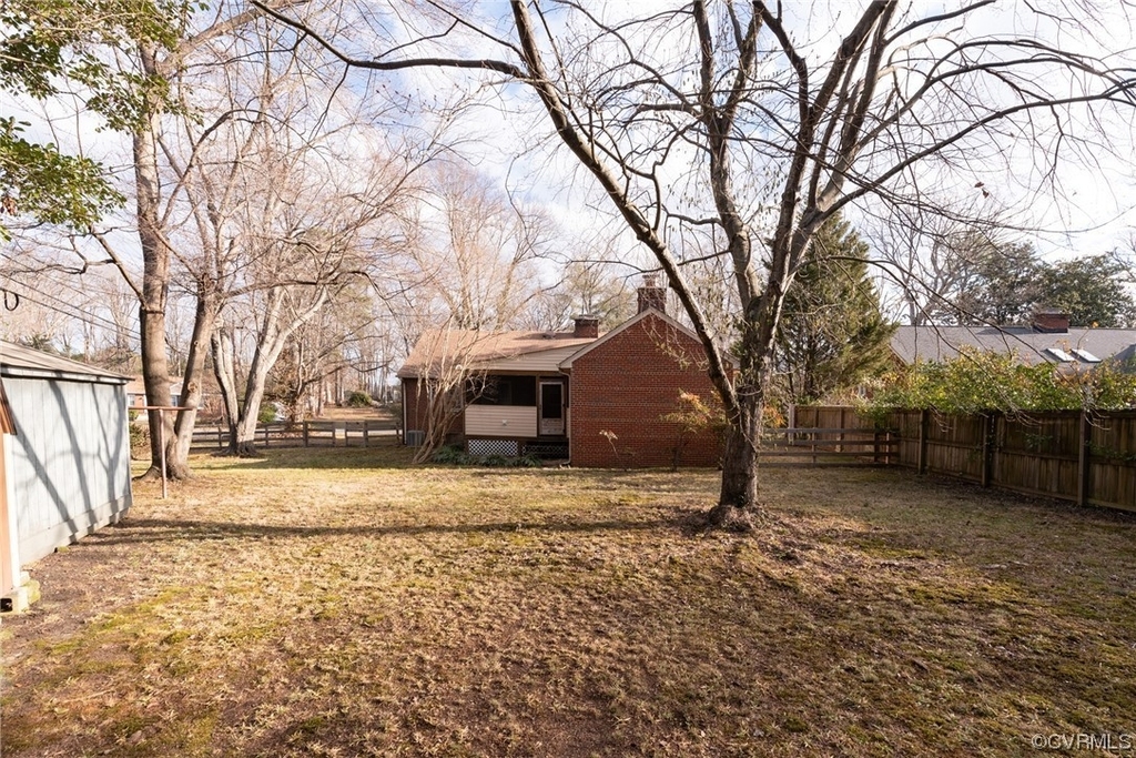 8901 Mapleton Road - Photo 25