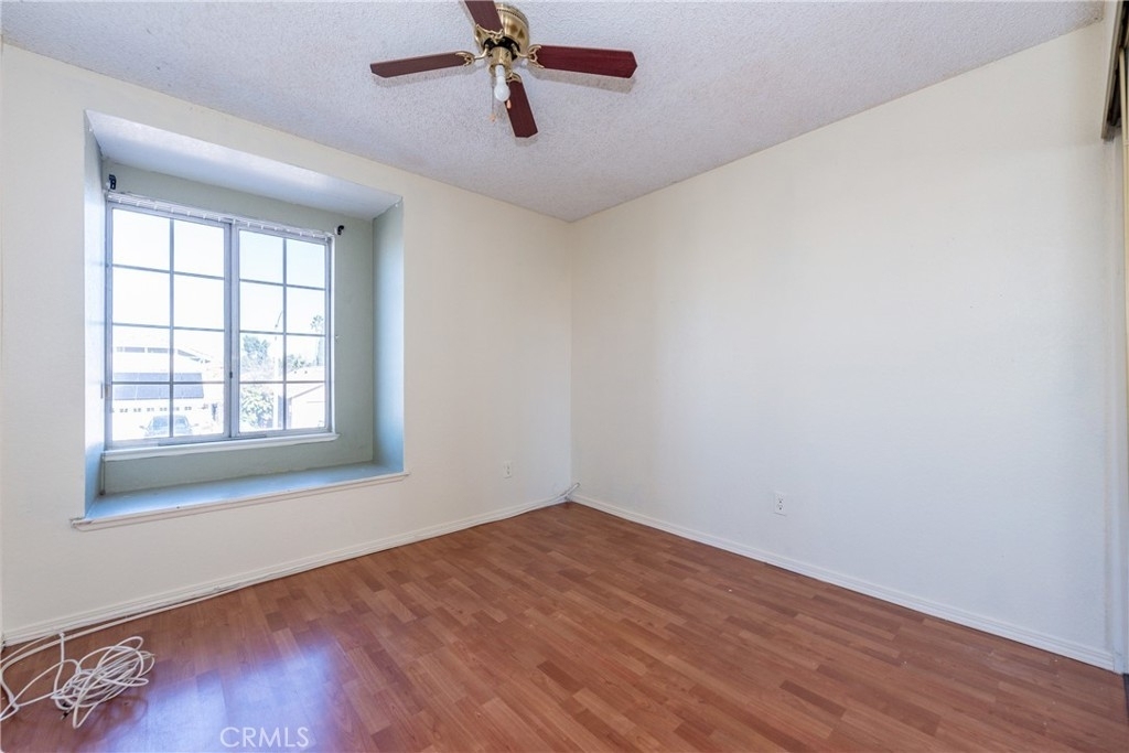 24301 Gabriel Street - Photo 22