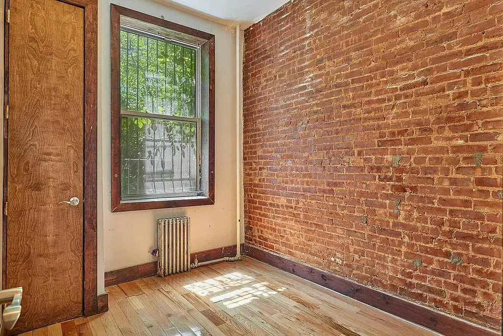 886 Flushing Avenue - Photo 1