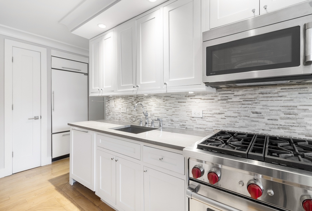 50 West 93rd Street - Photo 8