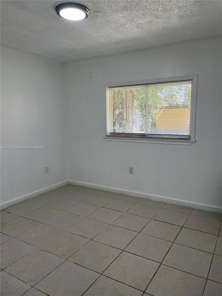 8249 Sw 149th Ct - Photo 11