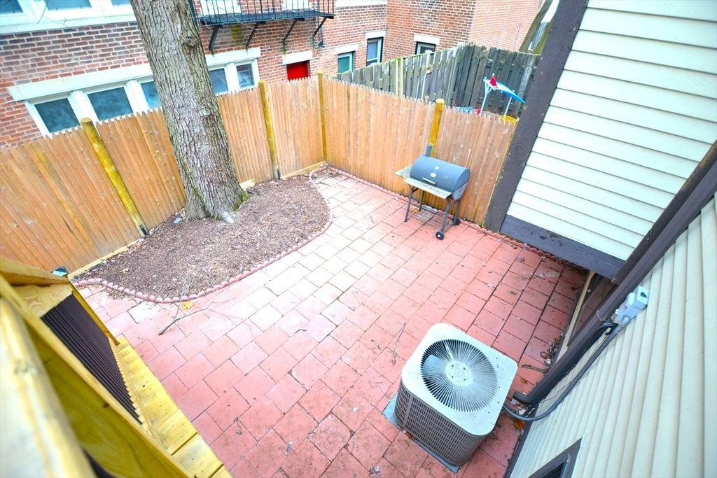 36 Irving St. - Photo 24