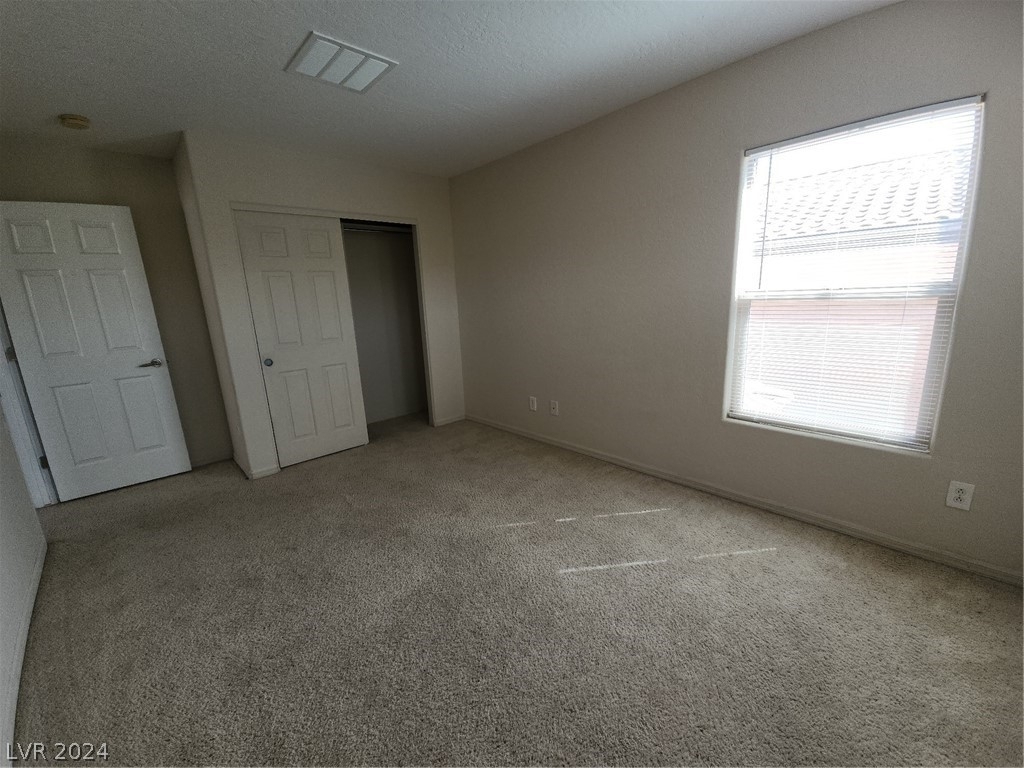 11900 Alava Avenue - Photo 38