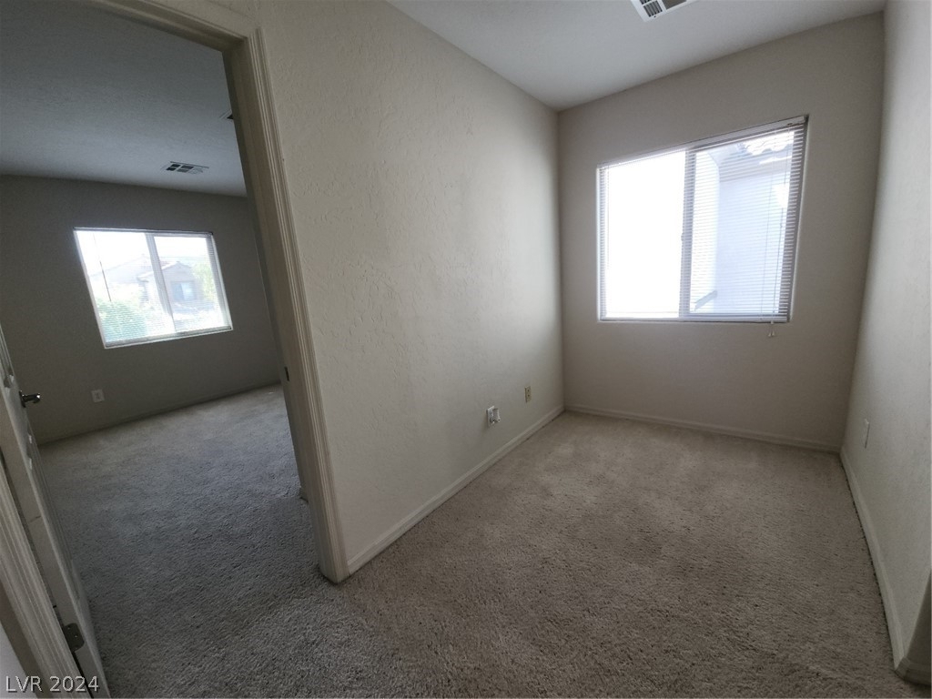 11900 Alava Avenue - Photo 34