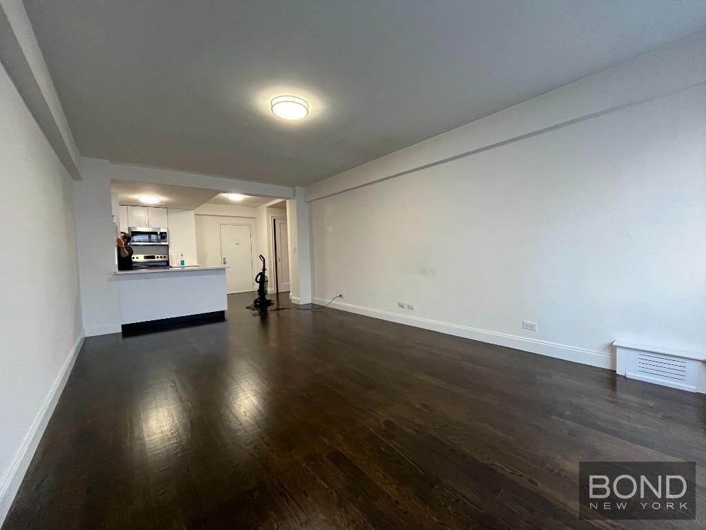 219 East 69th Street - Photo 2