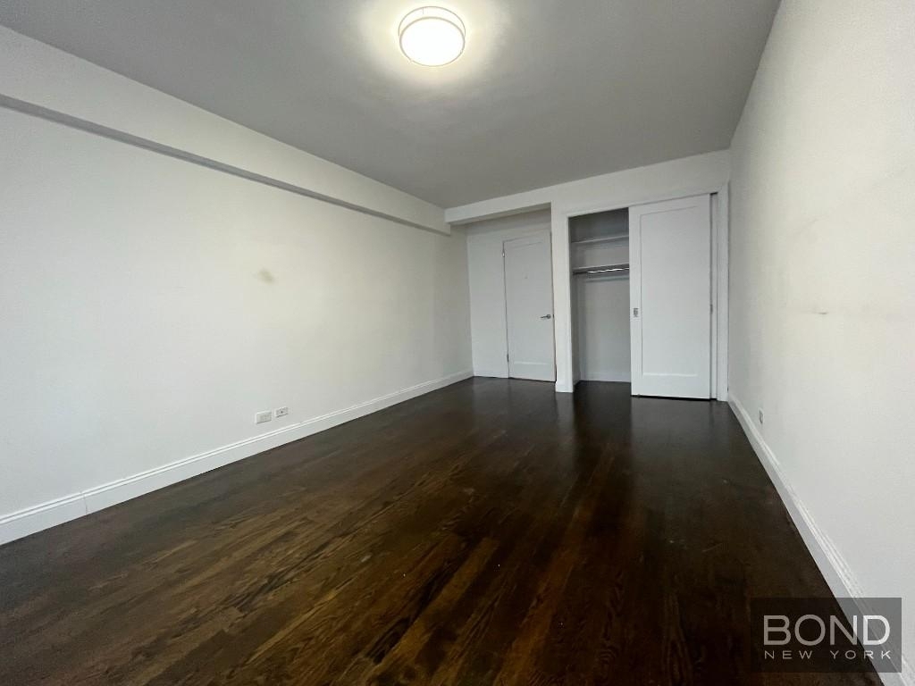 219 East 69th Street - Photo 5