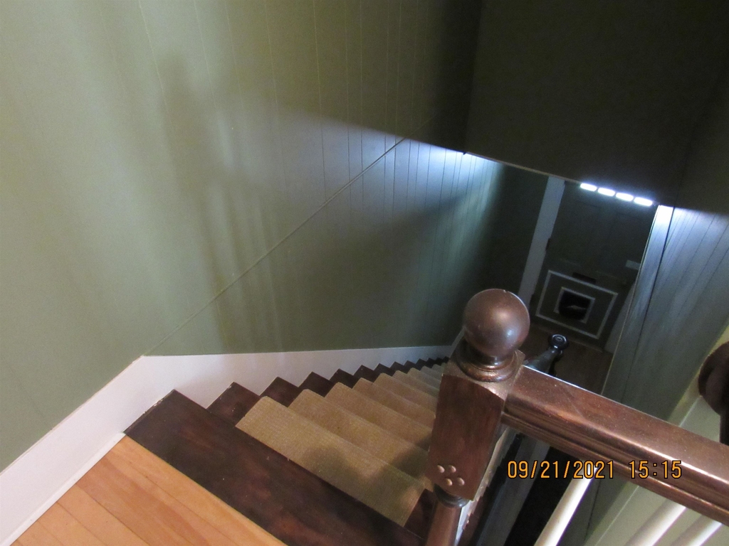 481 Hall Street - Photo 9