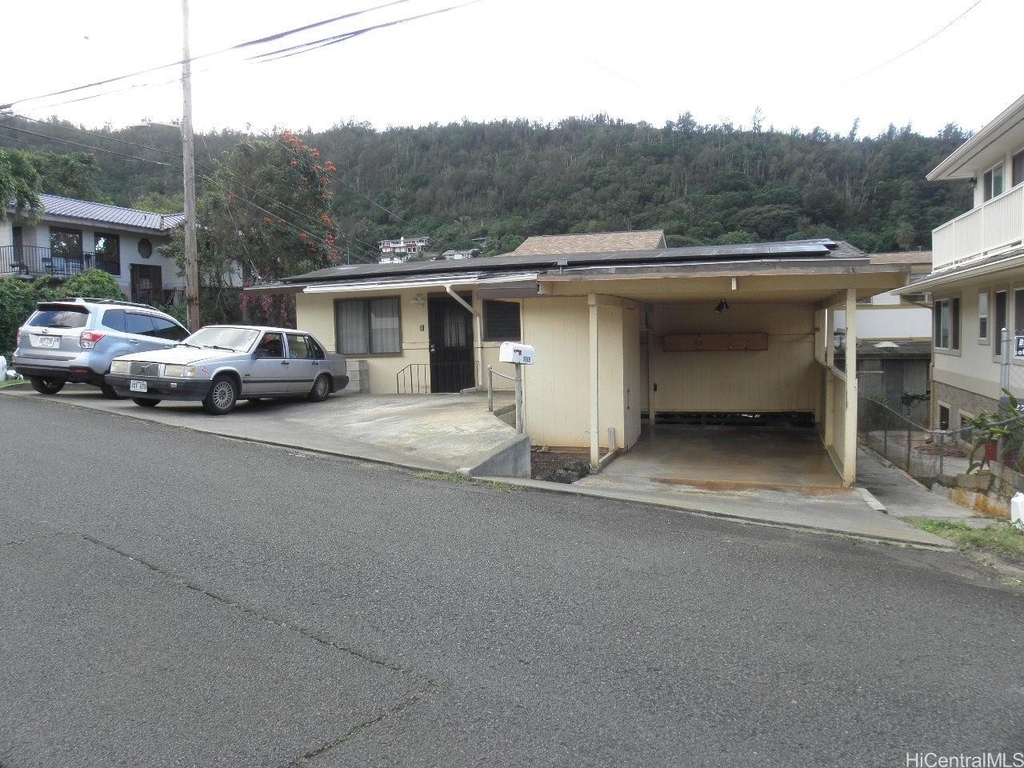 2719 Kamanaiki Street - Photo 0