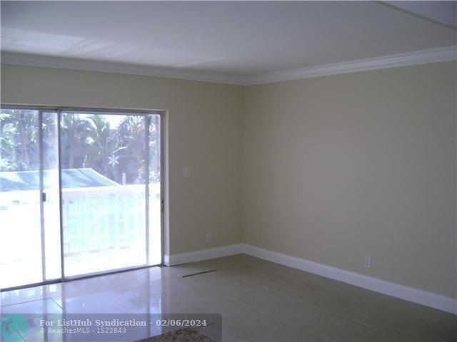 2900 Ne 30th St - Photo 1