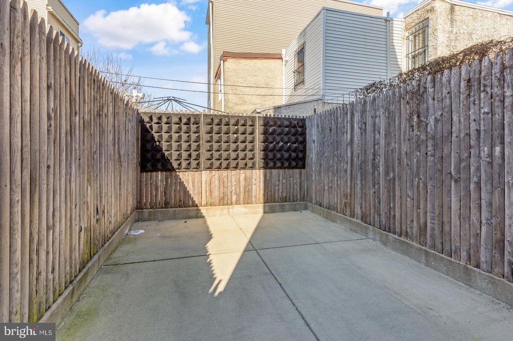 2506 Coral Street - Photo 12