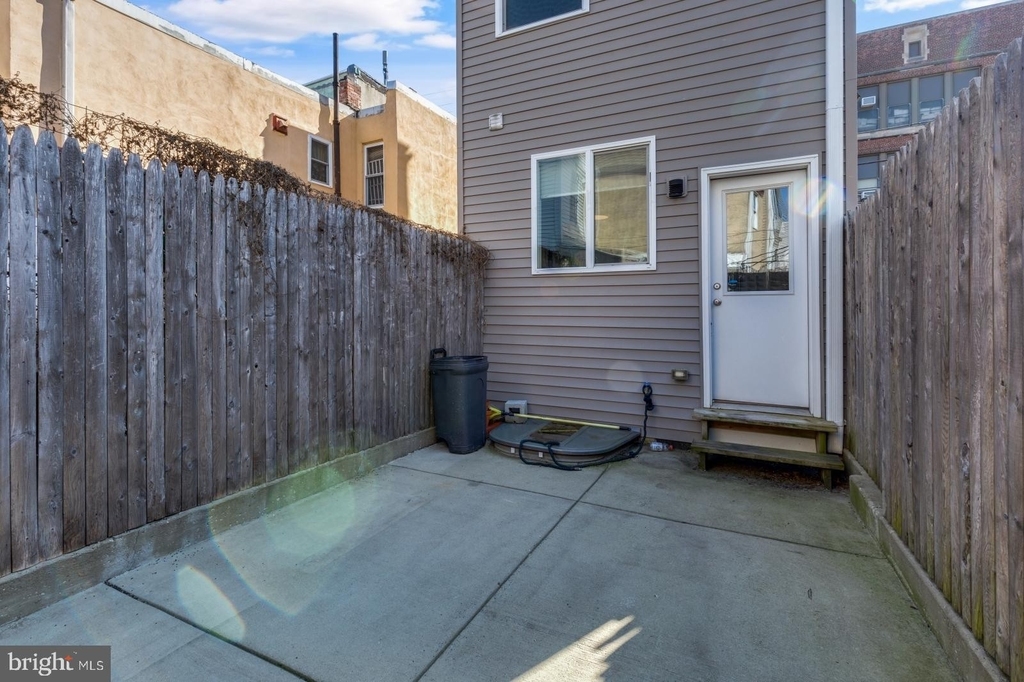 2506 Coral Street - Photo 13