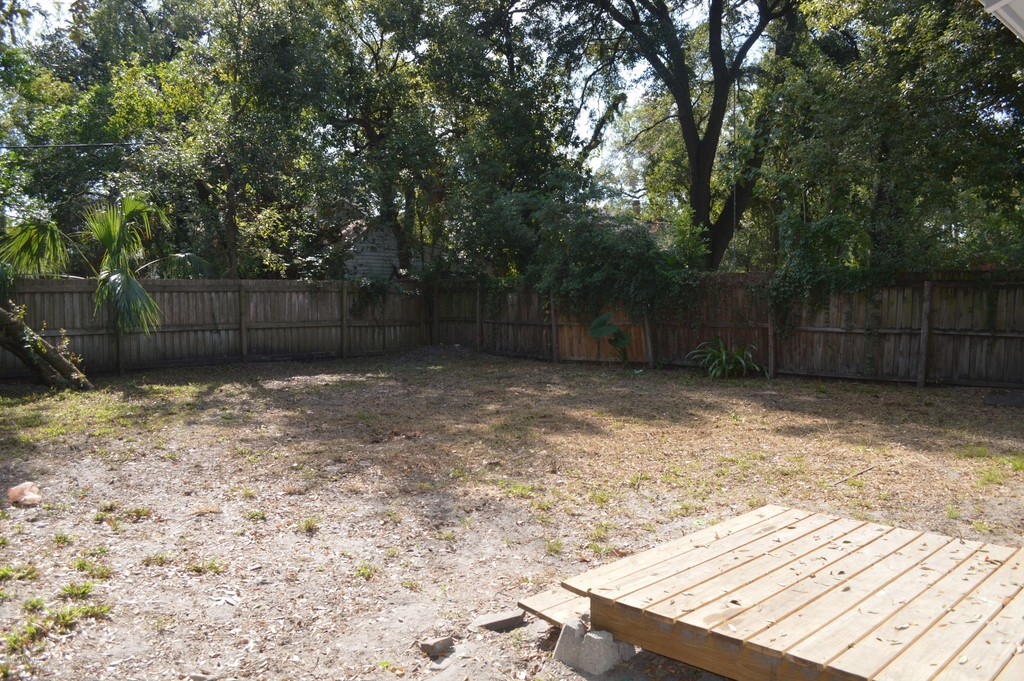 2536 Phyllis Street - Photo 20