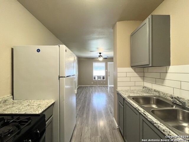 335 Tarasco St - Photo 5