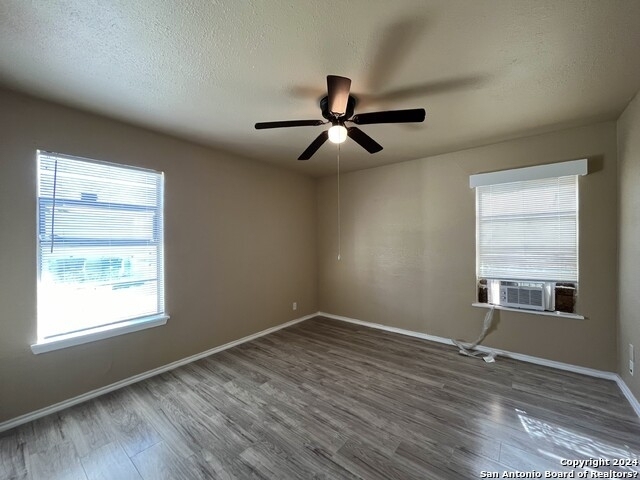 335 Tarasco St - Photo 8