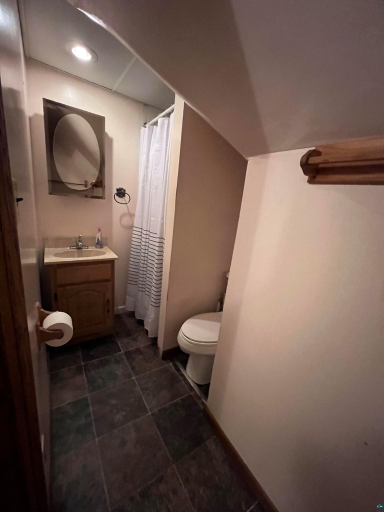 1716 Hughitt Ave - Photo 3