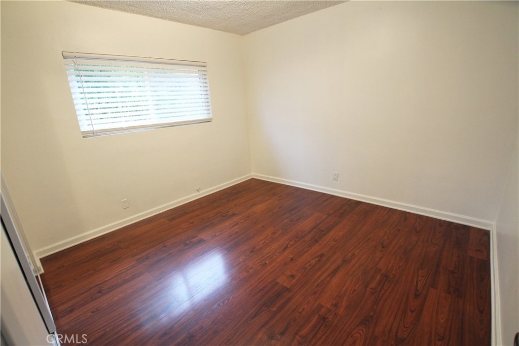 162 W Linden Avenue - Photo 3