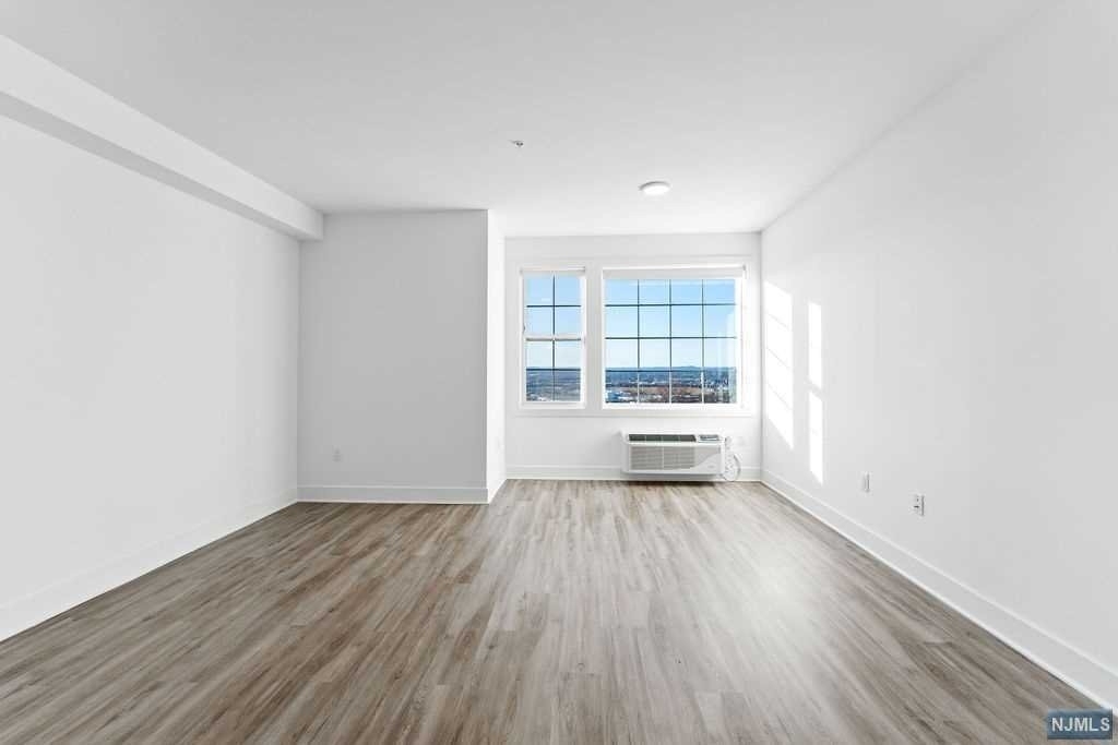 520 Cliff Street - Photo 3