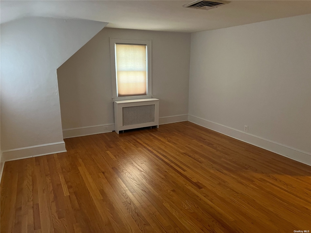 2073 Hillside Avenue - Photo 11