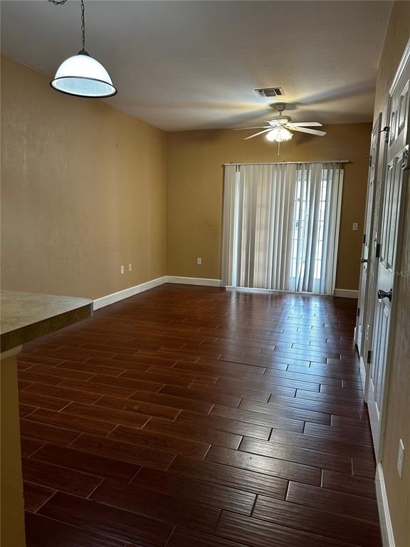 2933 Sw 35th Place - Photo 1