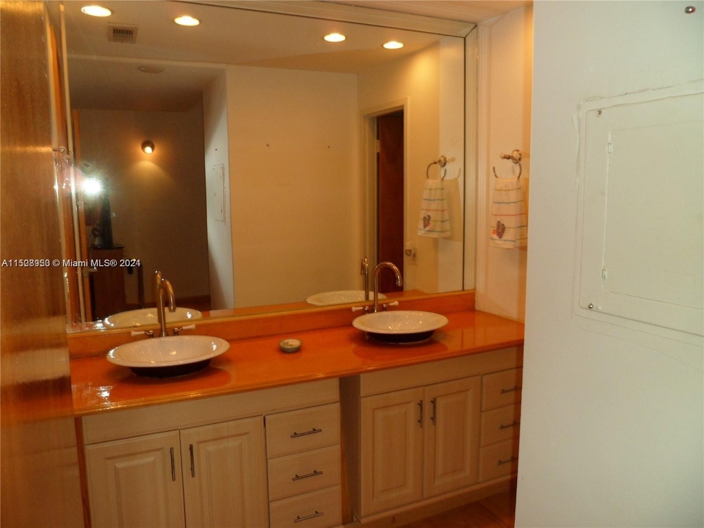 3505 S Ocean Dr - Photo 11