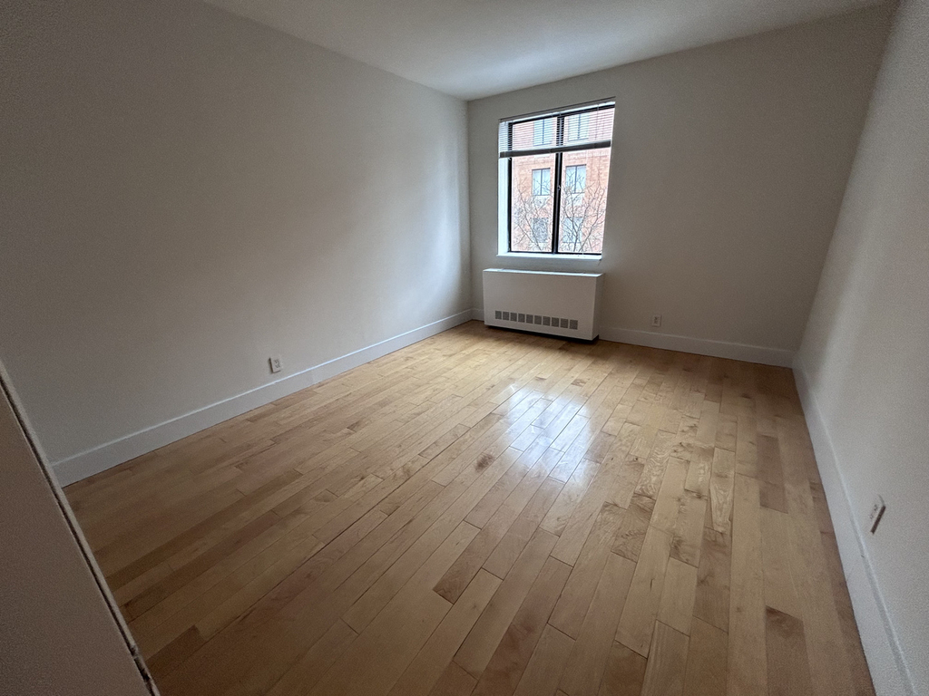 West 53rd Street - Photo 7
