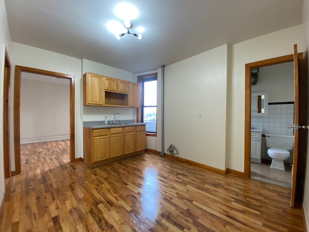 322 Rodney Street - Photo 1