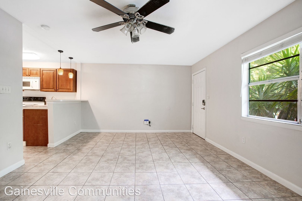 2330 Sw 35th Place - Photo 17