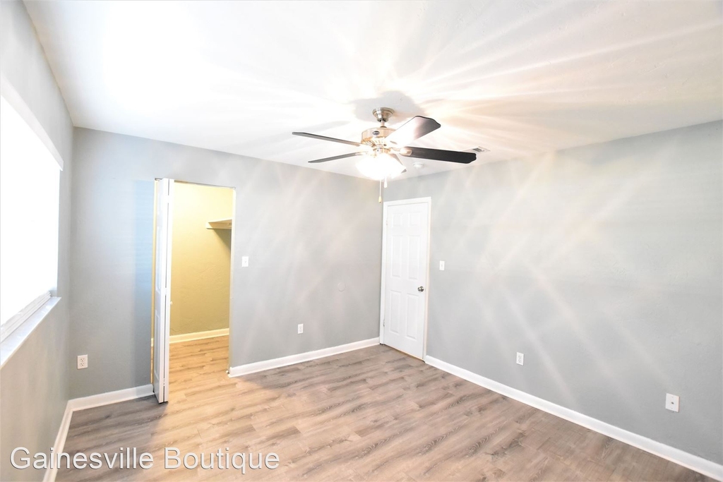 2330 Sw 35th Place - Photo 60