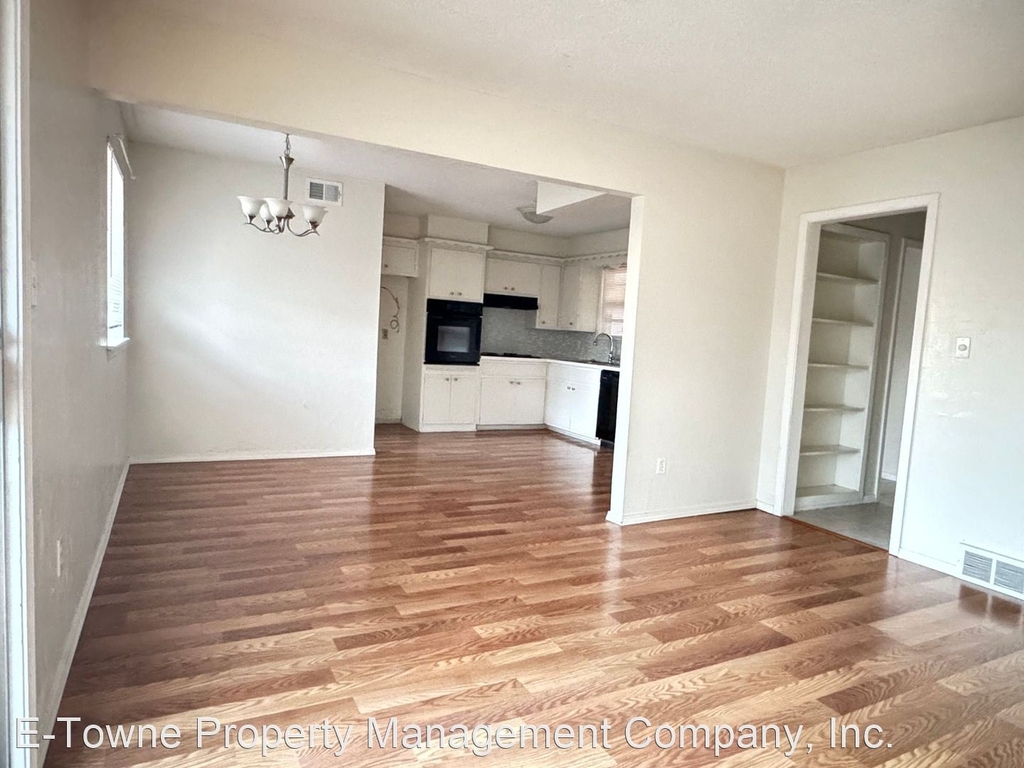 8100 Nw 27th - Photo 1