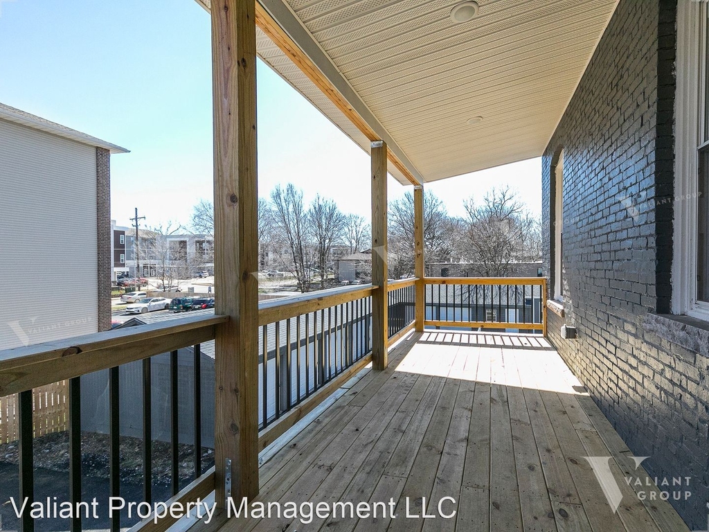 806 South Avenue - Photo 13