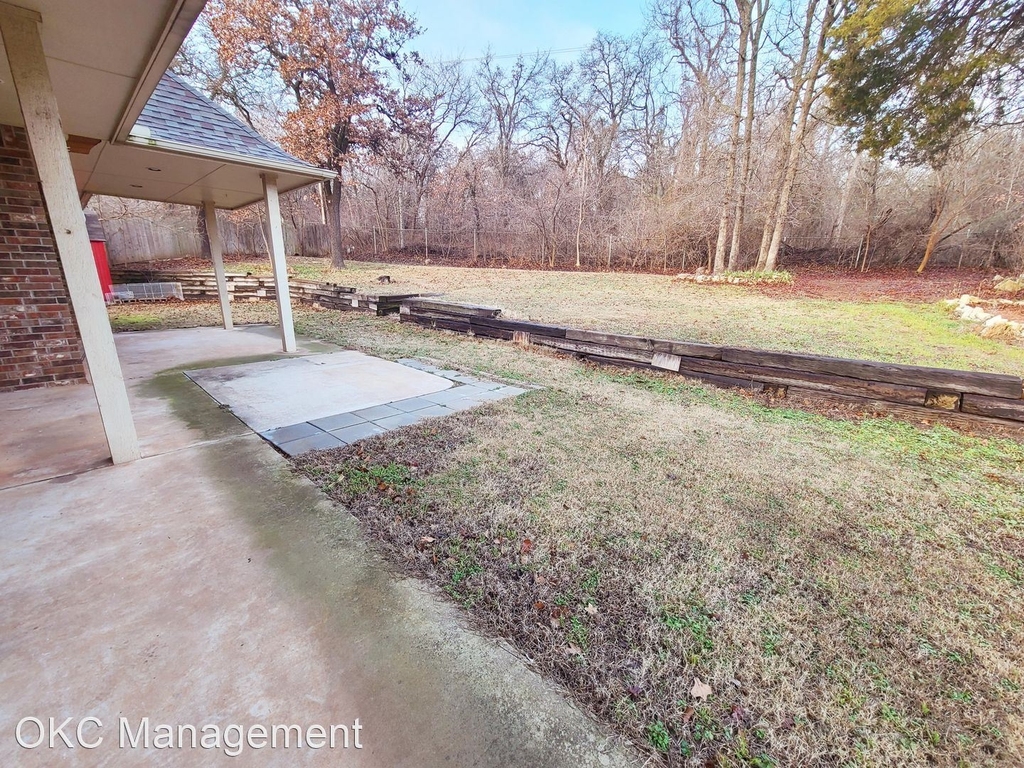 205 Berkshire Dr - Photo 24