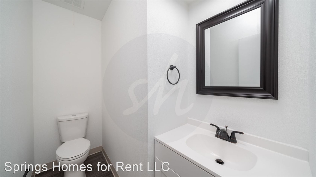 935 Saturn Dr #204 - Photo 10