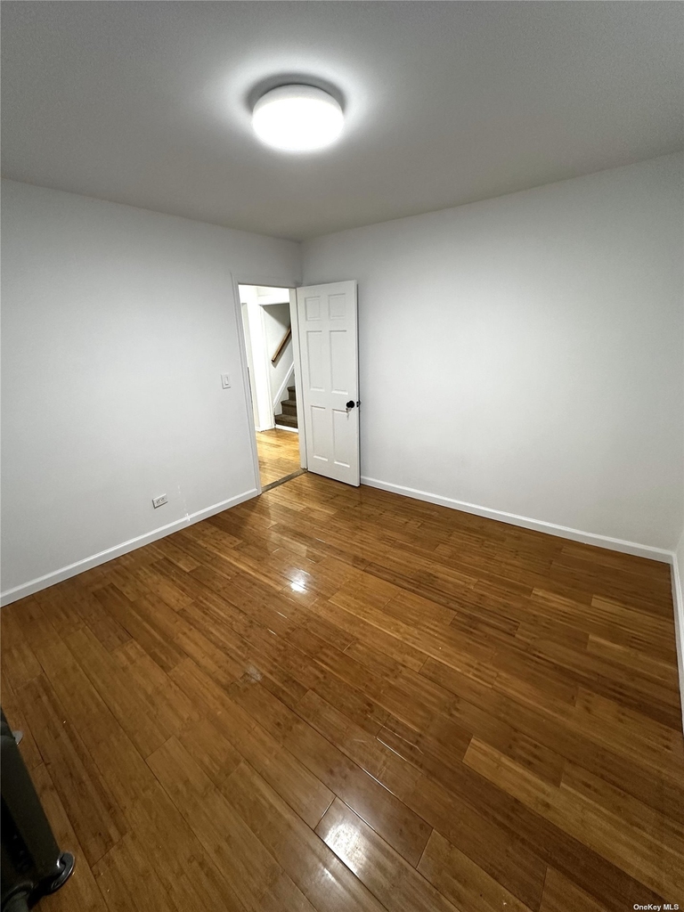 214 Bryant Avenue - Photo 1