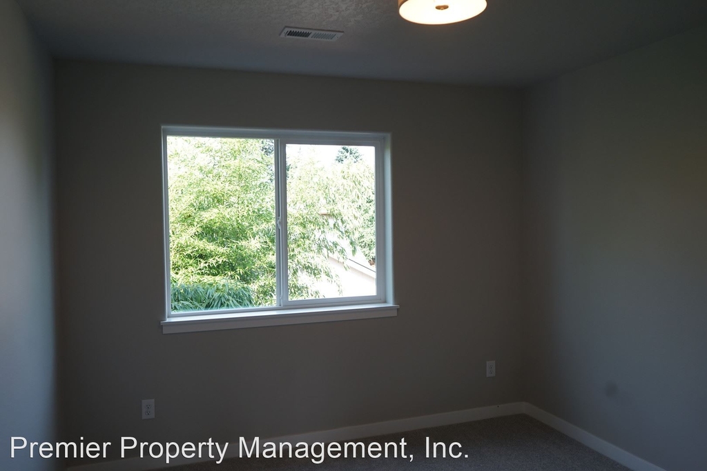 7402 Ne 136th Ave - Photo 11