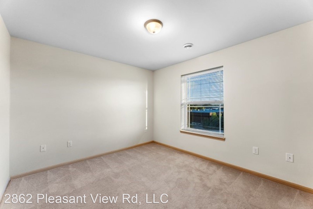 2862-2864-2866-2868 Pleasant View Rd - Photo 6