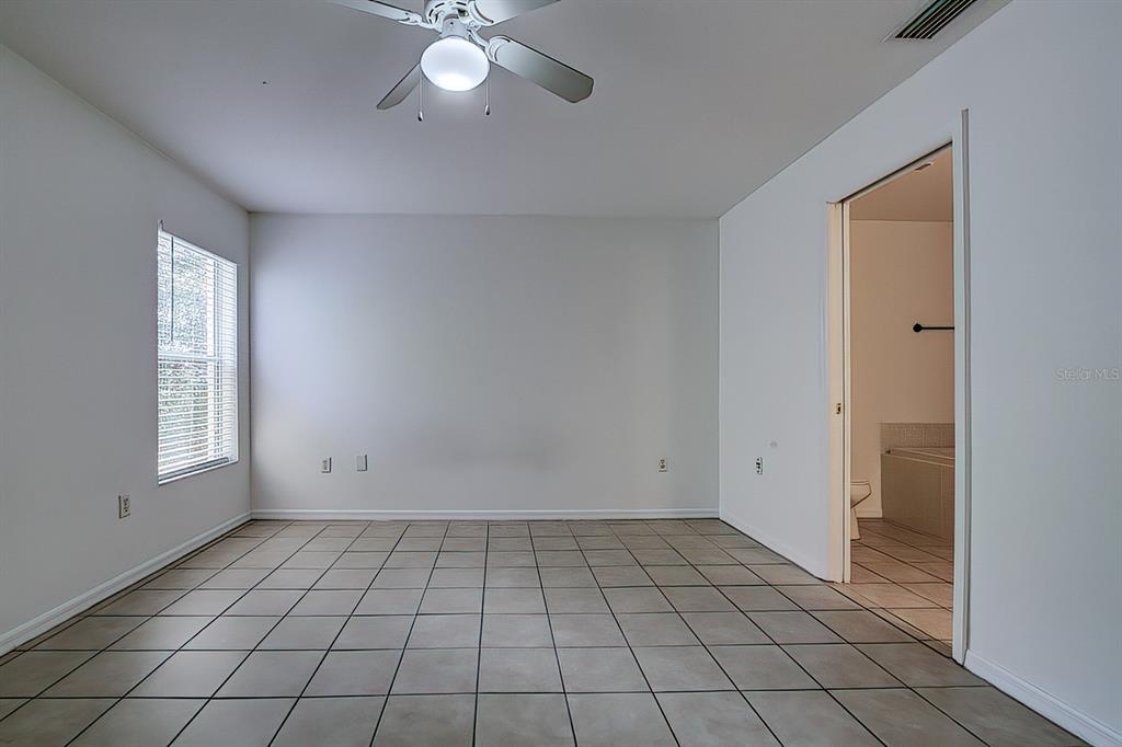 5060 Deltona Boulevard - Photo 12