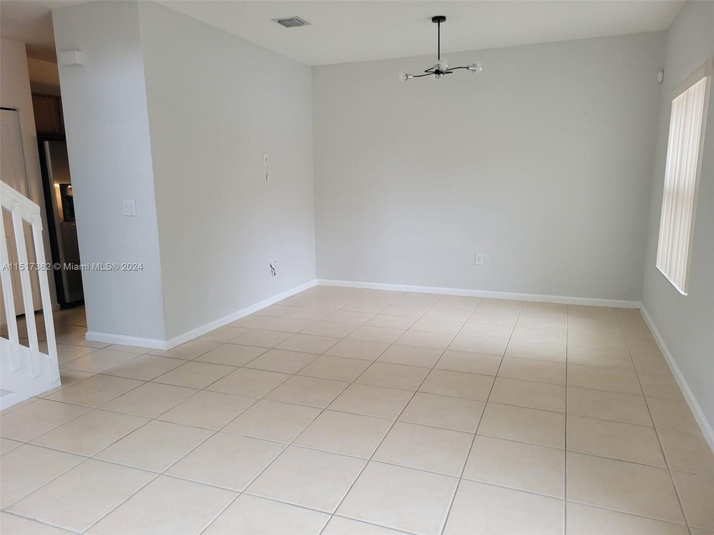 2603 Sw 121st Ter - Photo 2