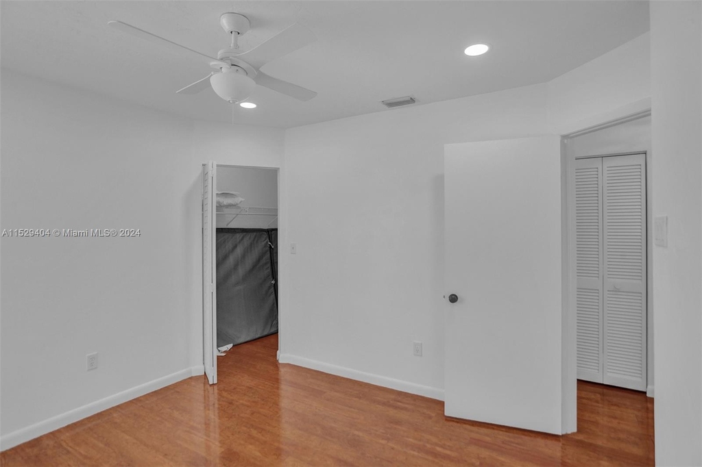 800 Sw 113th Ter - Photo 16